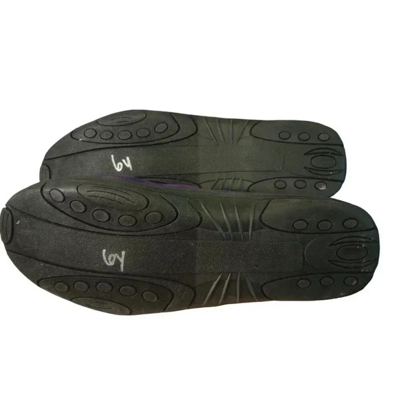 Comfort Well by Beacon Faux Sherpa Lined Cushion Comfort Flats Purple Size 10WW - Picture 4 of 4